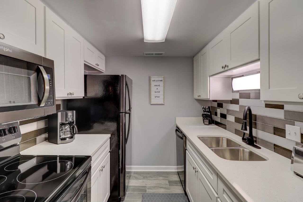 #111 Elaborate Condo Ideal Location 2Brm/2 Parking Hilton Head Island Ngoại thất bức ảnh