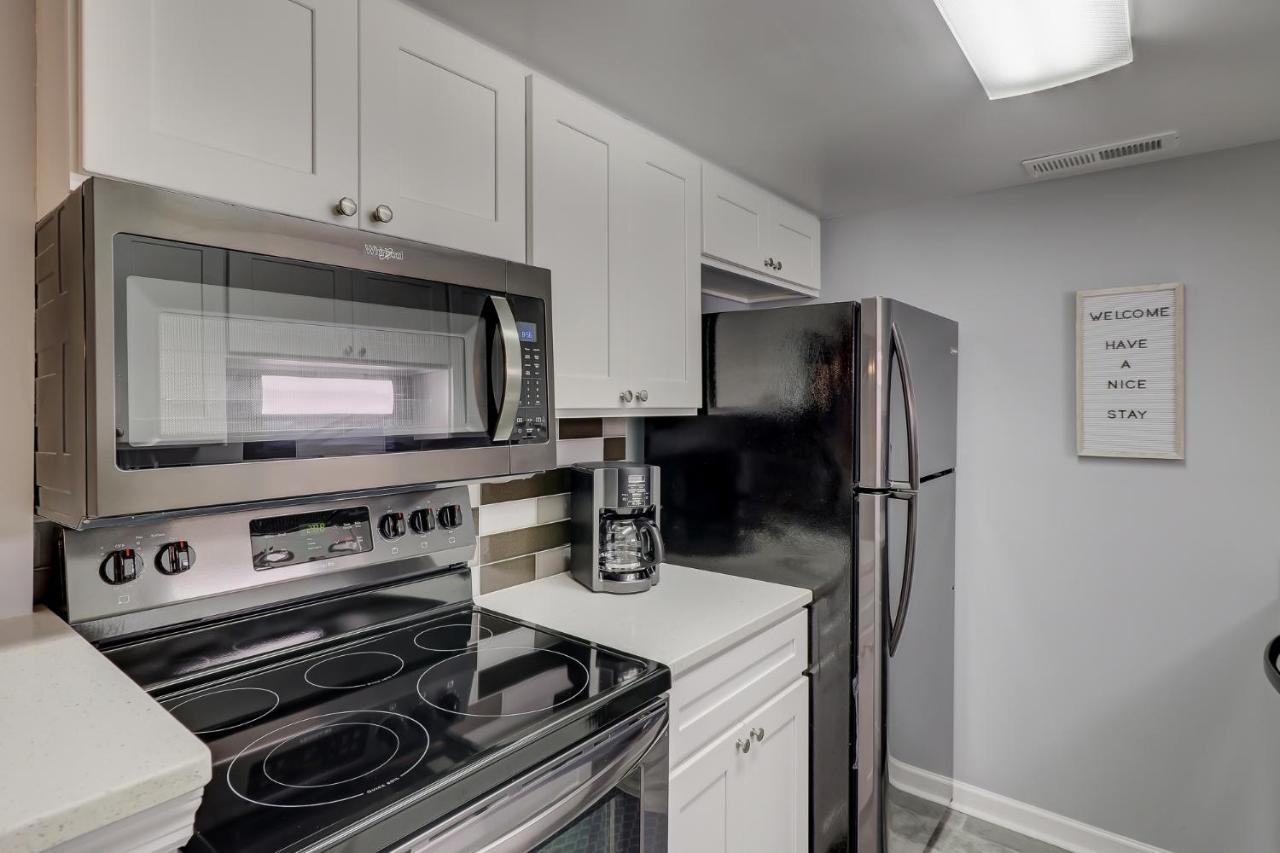 #111 Elaborate Condo Ideal Location 2Brm/2 Parking Hilton Head Island Ngoại thất bức ảnh