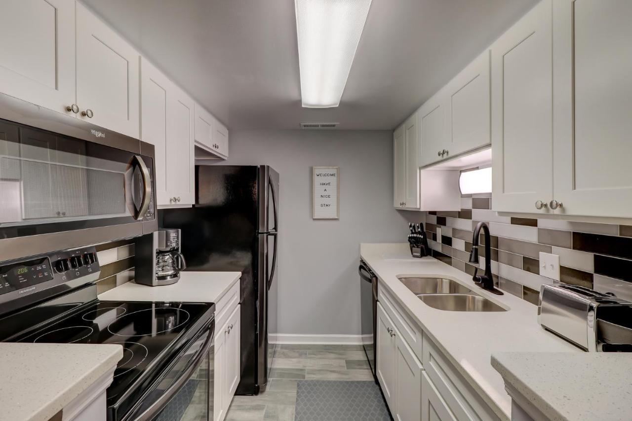 #111 Elaborate Condo Ideal Location 2Brm/2 Parking Hilton Head Island Ngoại thất bức ảnh