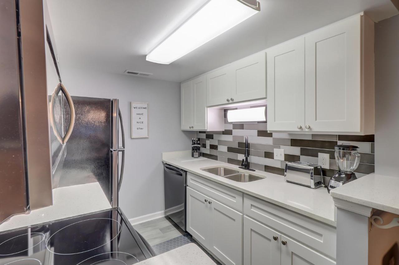 #111 Elaborate Condo Ideal Location 2Brm/2 Parking Hilton Head Island Ngoại thất bức ảnh